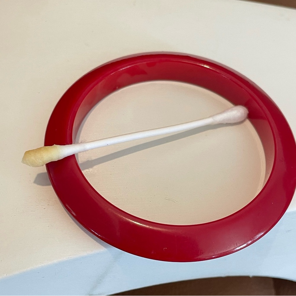 Cherry Red Bakelite Bangle - image 4